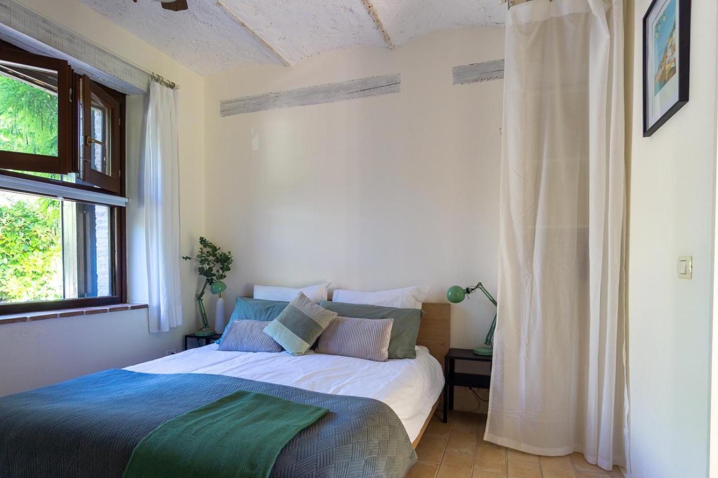 Rosa Nel Pozzo Apartments And B&B San Pietro  Ngoại thất bức ảnh